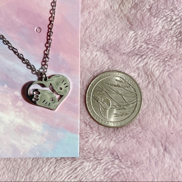 Hello Kitty & Dear Daniel Silver Stainless Steel Heart Pendant Necklace - Picture 6 of 8